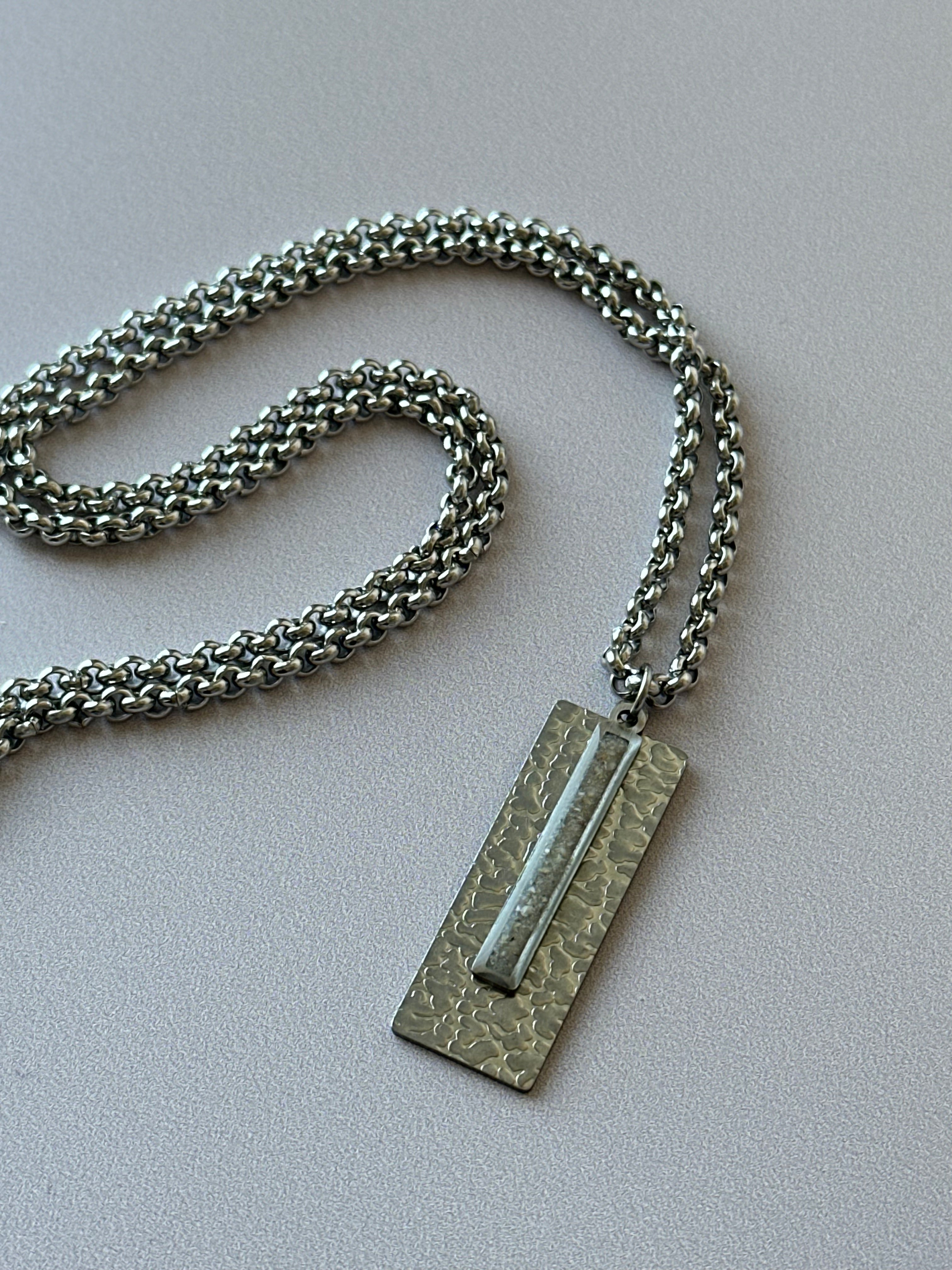 Collier « Uni »